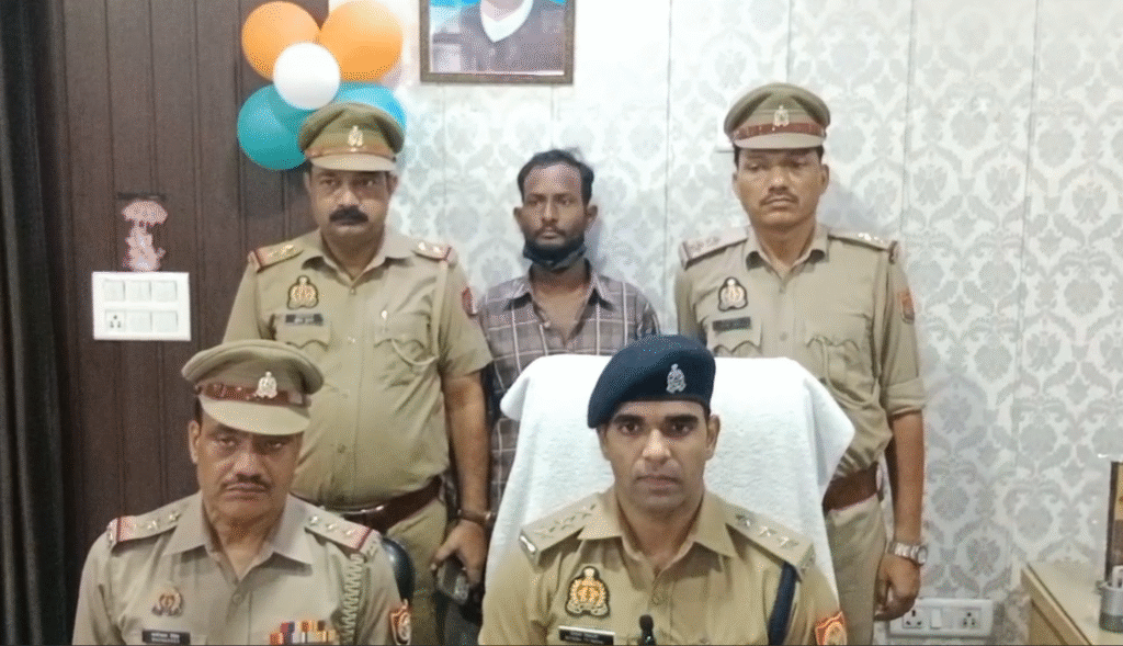 गाजियाबाद पुलिस ने एक सनसनीखेज हत्या का पर्दाफाश