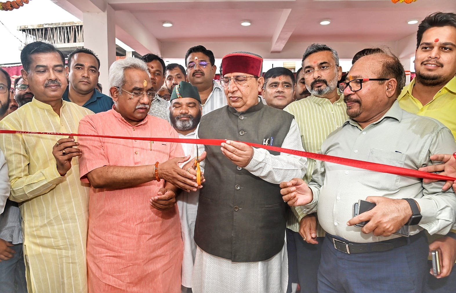 “हरिद्वार में शुरू हुआ स्वास्थ्य सेवा पखवाड़ा: स्वस्थ नारी, सशक्त परिवार अभियान के तहत हज़ारों को मिला उपचार”