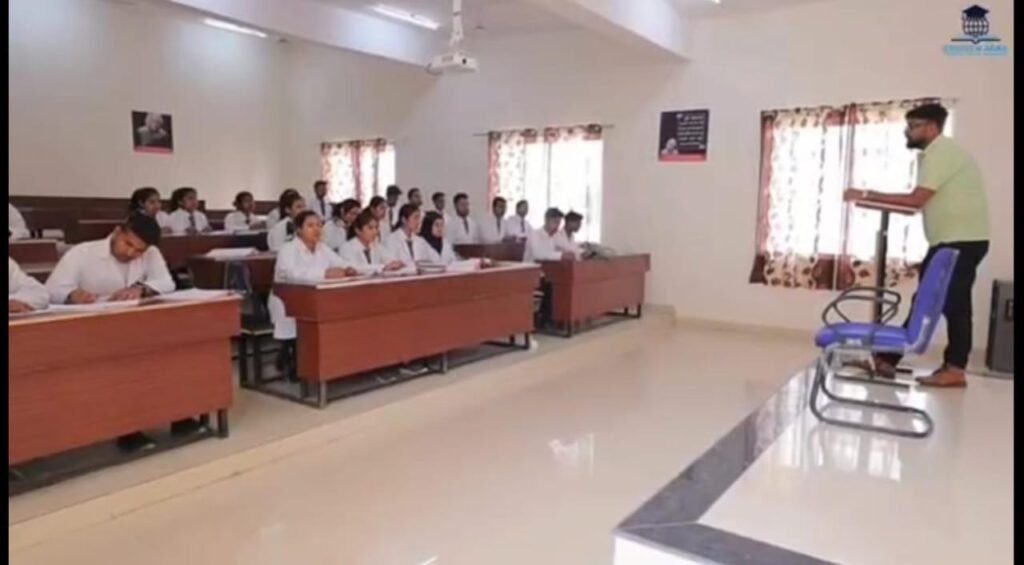 बरेली में वर्ल्ड फार्मासिस्ट डे पर खास आयोजन, स्वास्थ्य और जागरूकता को दी नई दिशा