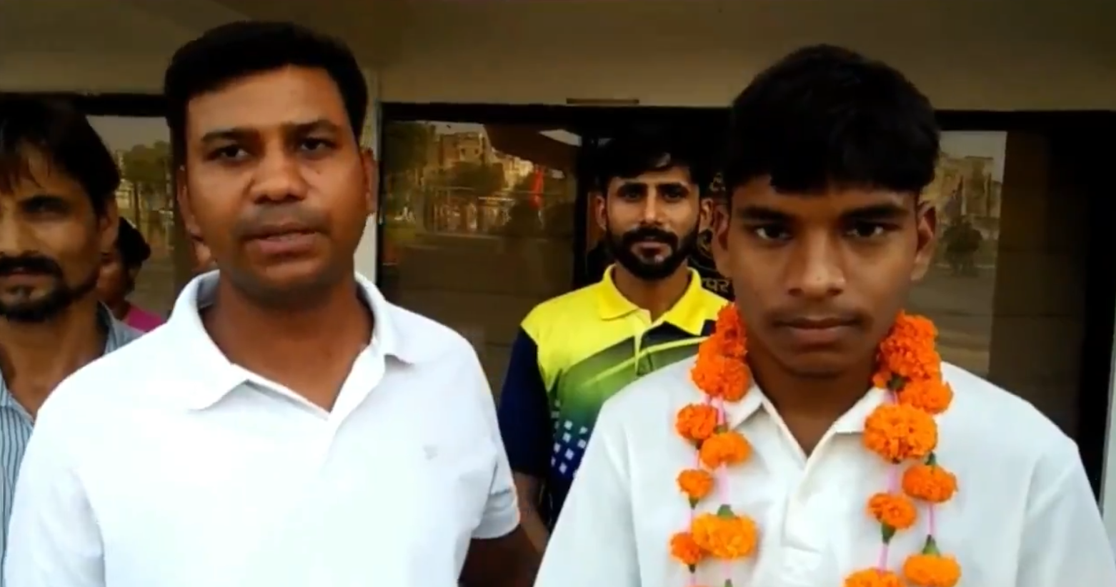 राष्ट्रीय किकबॉक्सिंग प्रतियोगिता में दम दिखाएगा सहारनपुर का किकबॉक्सिंग खिलाड़ी रोहन1