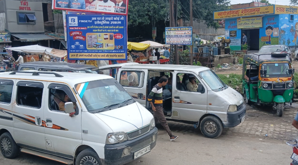 कैराना में हड़कंप! डग्गामार वाहनों का धड़ल्ला, योगी के आदेशों की अवहेलना से प्रशासन की बड़ी लापरवाही