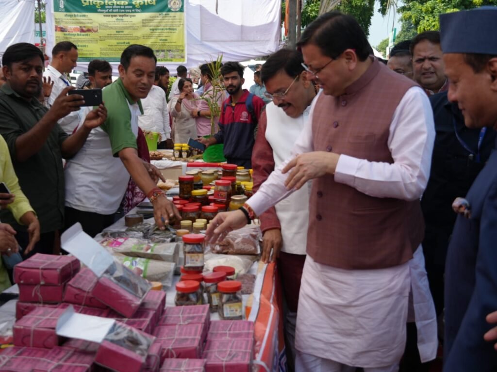 कृषि मेले किसानों, वैज्ञानिकों और उद्यमियों के बीच नवाचार व ज्ञान के आदान-प्रदान का माध्यम: मुख्यमंत्री धामी
