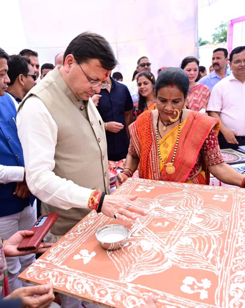 महिलाओं की भागीदारी से ही ‘विकसित उत्तराखण्ड’ का होगा सपना साकार: धामी