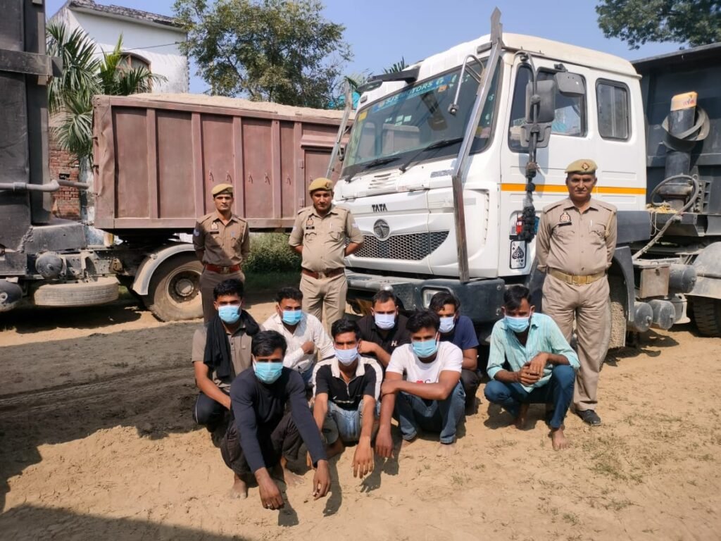 सहारनपुर में अवैध खनन पर पुलिस की बड़ी कार्रवाई: 8 गिरफ्तार, 5 ट्रक सीज; विवाद के बाद तत्काल गिरफ्तारी