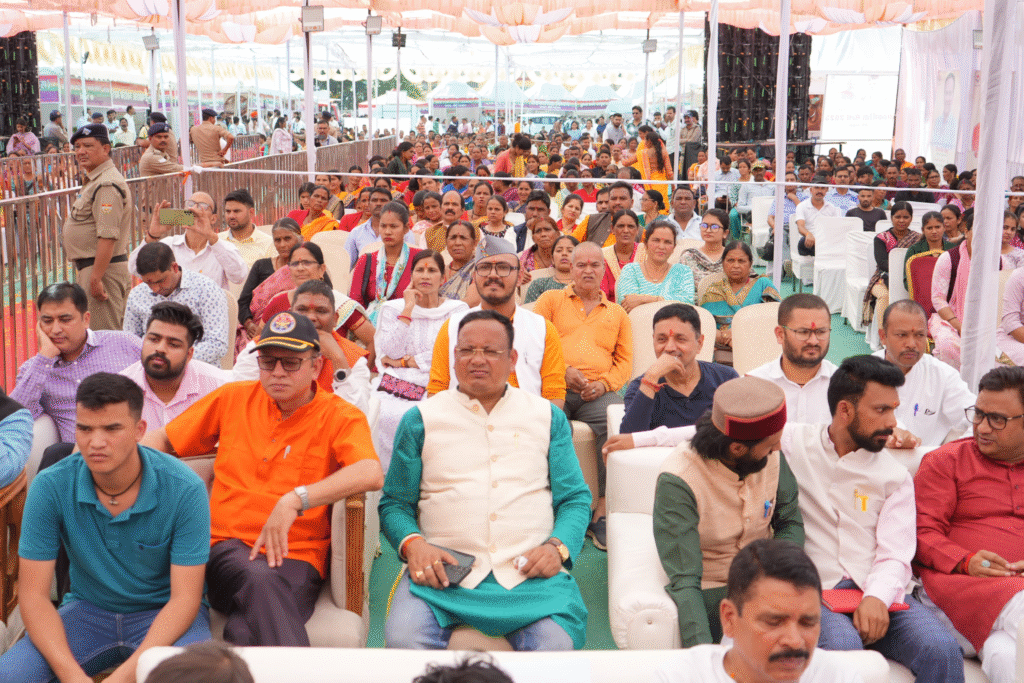 मुख्यमंत्री ने आवास विकास मैदान श्रीनगर में आयोजित नौ दिवसीय सहकारिता मेले में प्रतिभाग किया।