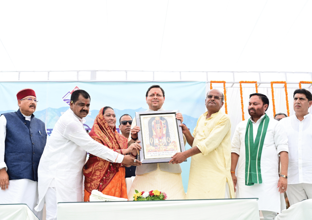 उत्तराखंड की नींव हमारे शहीदों ने अपने खून से सींची है: पुष्कर सिंह धामी
