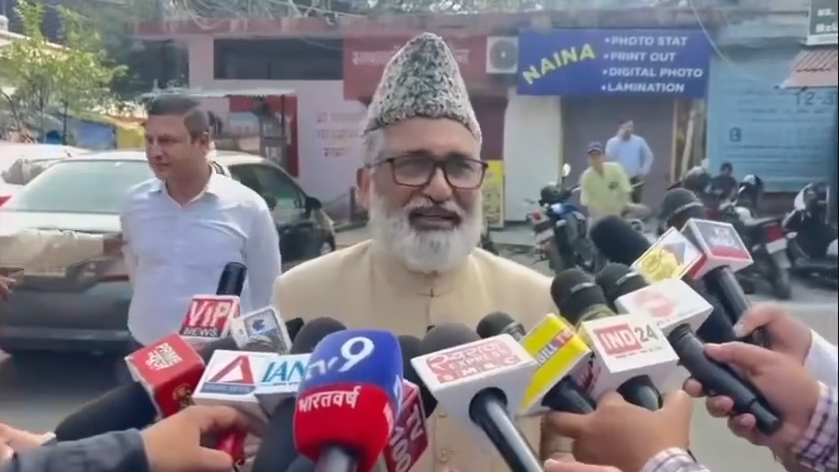 मदरसा बोर्ड चेयरमैन मुफ्ती कासमी को मिली फटकार, वीडियो वायरल