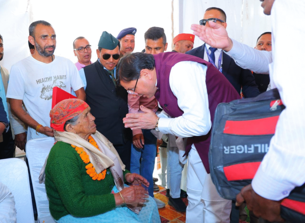 मुख्यमंत्री धामी ने रिखणीखाल में शहीद स्मरण समारोह में किया प्रतिभाग, 102.82 करोड़ की 11 योजनाओं का लोकार्पण-शिलान्यास