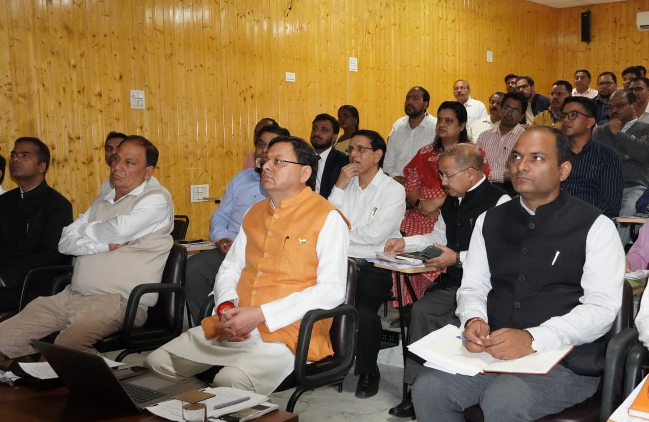 “लोगों की भावना के अनुरूप हो निर्माण कार्य” – मुख्यमंत्री श्री पुष्कर सिंह धामी