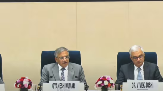 बिहार में मतदान होगा छह और 11 नवंबर को, 14 को नई सरकार