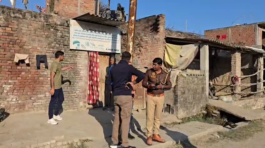 गुजरात ATS पहुँची आतंकी सुहैल के घर।परिजनों से कर रही पूछताछ