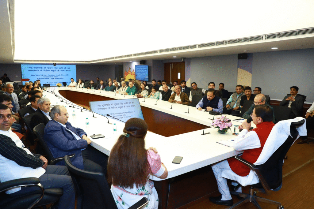 उत्तराखंड रजत जयंती: CM धामी ने बताया – UCC, सबसे सख्त नकल कानून, लैंड जिहाद पर बुलडोजर, 10,000 एकड़ जमीन मुक्त, 300 मदरसे बंद