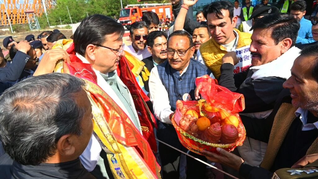 गन्ना समर्थन मूल्य में बढ़ोतरी पर किसानों ने जताया मुख्यमंत्री धामी का आभार