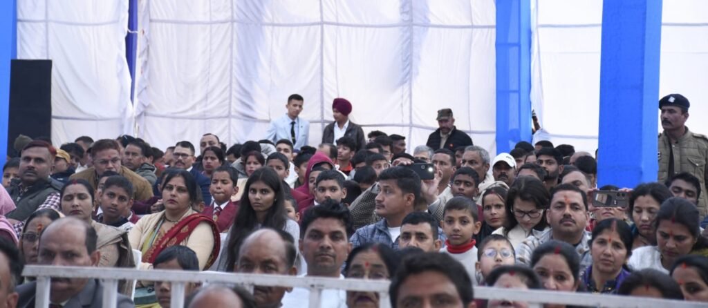 सैनिक स्कूल सिर्फ किताबी शिक्षा नहीं देता, बल्कि व्यक्तिव का भी करता है निर्माण : सीएम