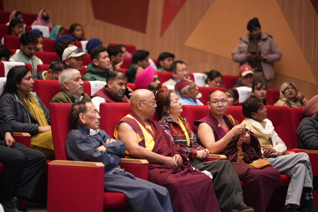 विश्व अल्पसंख्यक अधिकार दिवस पर CM धामी का संदेश: विविधता में एकता का प्रतीक भारत, UCC से समानता—अल्पसंख्यक कल्याण योजनाओं का विस्तार, महिलाओं ने किया आभार1