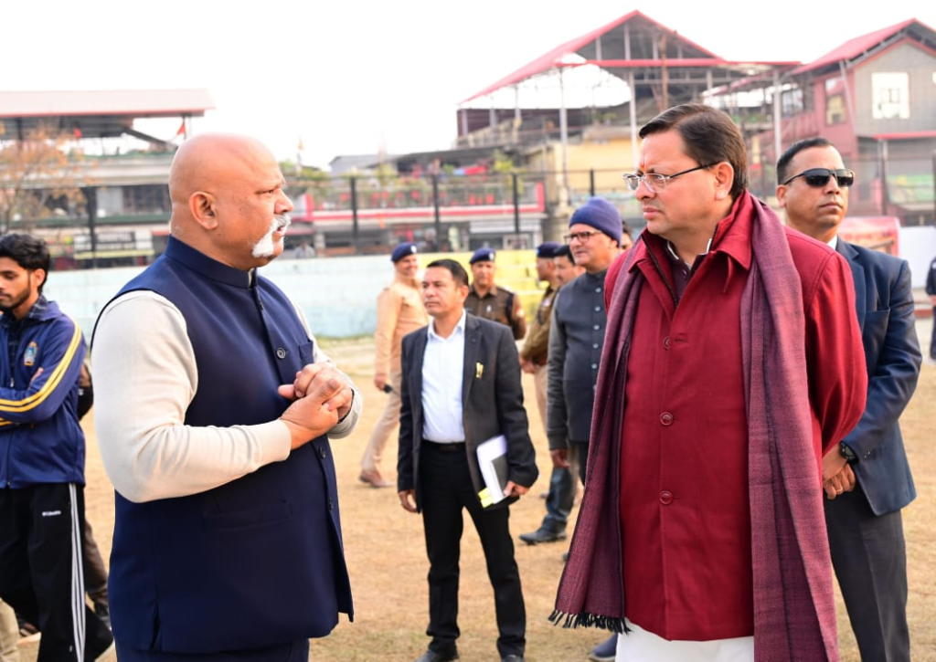 सीएम धामी का अग्निवीर भर्ती केंद्र निरीक्षण 2025: युवाओं का उत्साह बढ़ाया, खेल गतिविधियों में लिया भाग—प्रदेशभर में फ्री ट्रेनिंग से आत्मनिर्भर बनाने का संकल्प