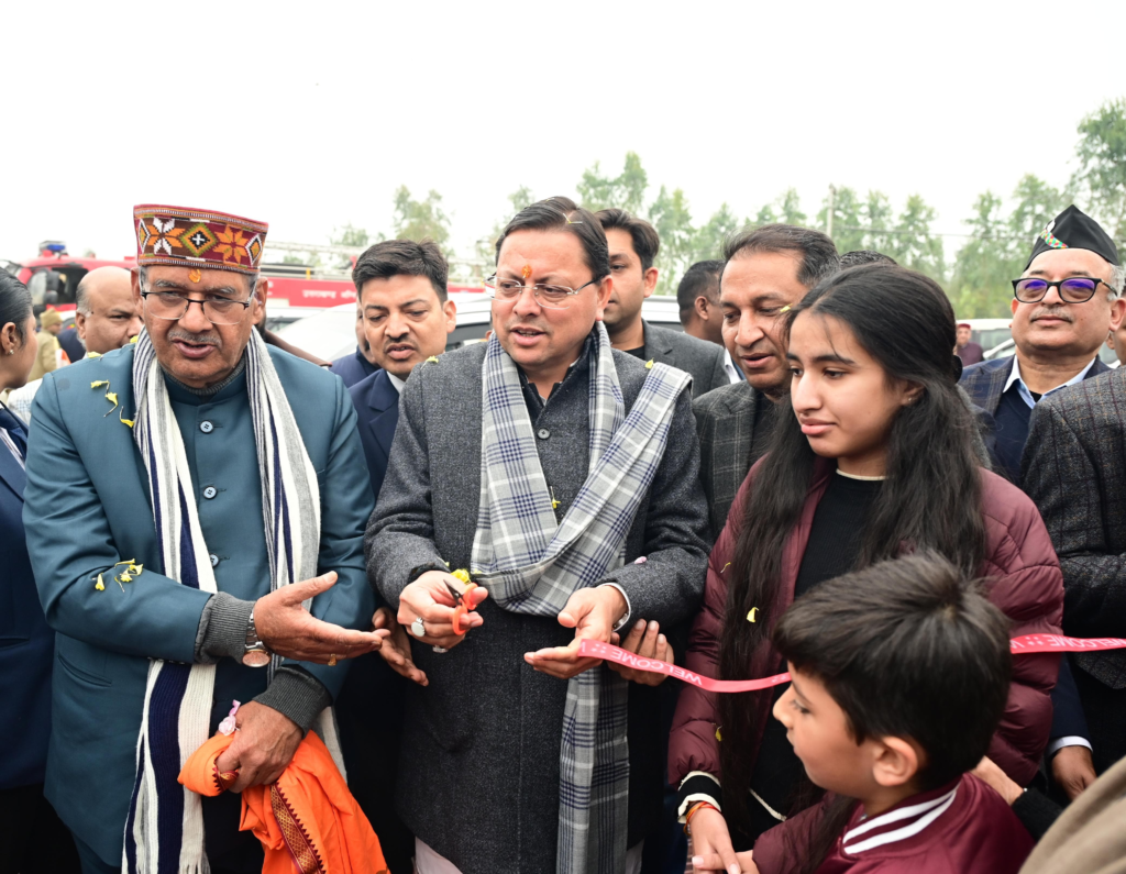 'मशरूम ग्राम' से युवाओं-महिलाओं को रोजगार बूस्ट: CM धामी का हरिद्वार में ऐलान, किसान क्रेडिट कार्ड 5 लाख तक—उत्तराखंड में 9 लाख किसानों को सम्मान निधि का लाभ