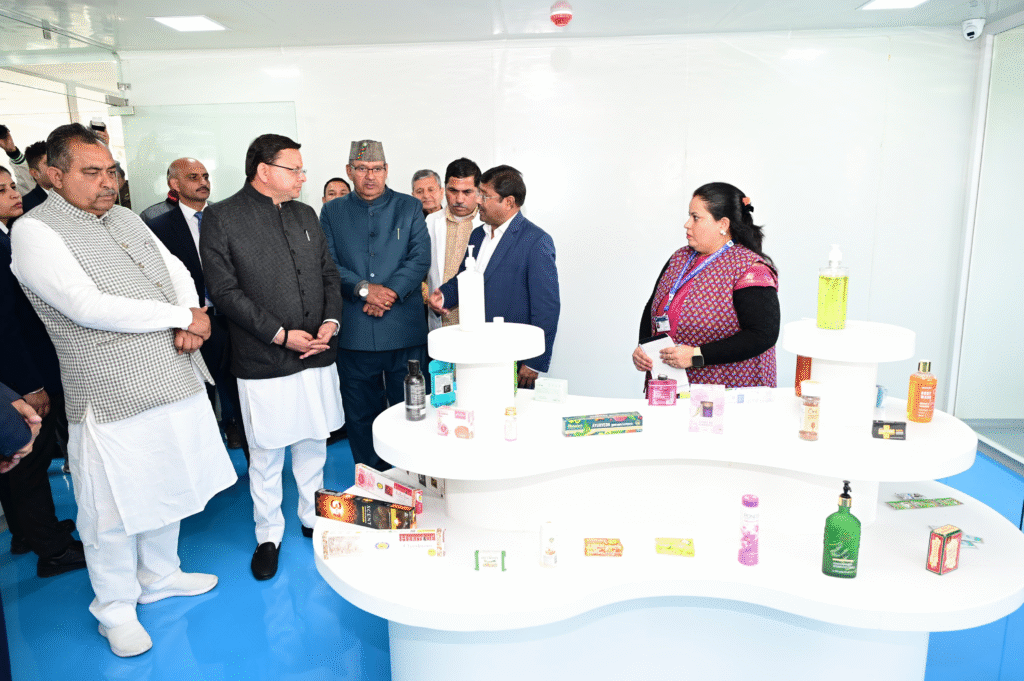 उत्तराखंड महक क्रांति नीति-2026-36 लॉन्च: CM धामी का ऐलान—23 हजार हेक्टेयर में सुगंधित फसलें, 1 लाख किसानों को जोड़कर ₹1200 करोड़ टर्नओवर का लक्ष्य