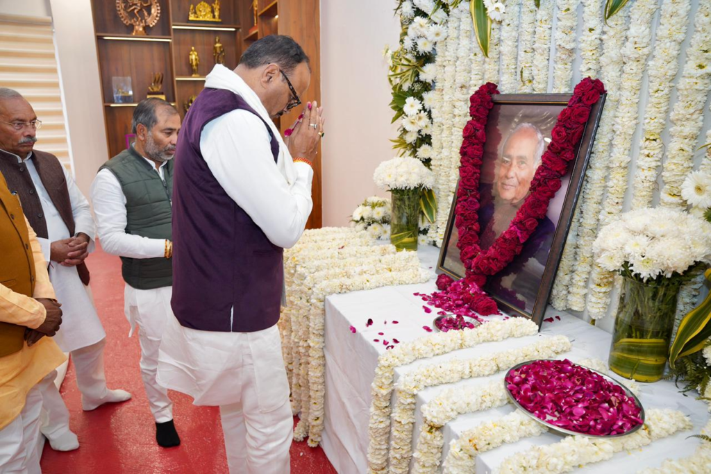 मुख्यमंत्री योगी आदित्यनाथ और उप मुख्यमंत्री ब्रिजेश कुमार पाठक ने जड़ौदा जट्ट में दिखाई संवेदनशीलता