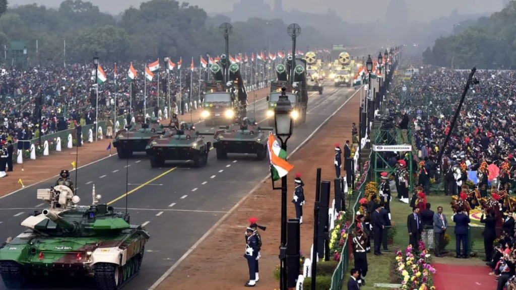 भारत का 77वां गणतंत्र दिवस: 'वंदे मातरम् के 150 वर्ष' थीम पर भव्य उत्सव, कर्तव्य पथ पर दिखी सैन्य शक्ति और सांस्कृतिक विविधता