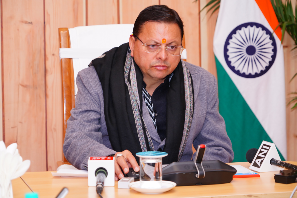 मुख्यमंत्री पुष्कर सिंह धामी ने राजस्व विभाग के 6 नए वेब पोर्टल का किया शुभारंभ: अब घर बैठे मिलेगी सत्यापित खतौनी और अन्य सेवाएं