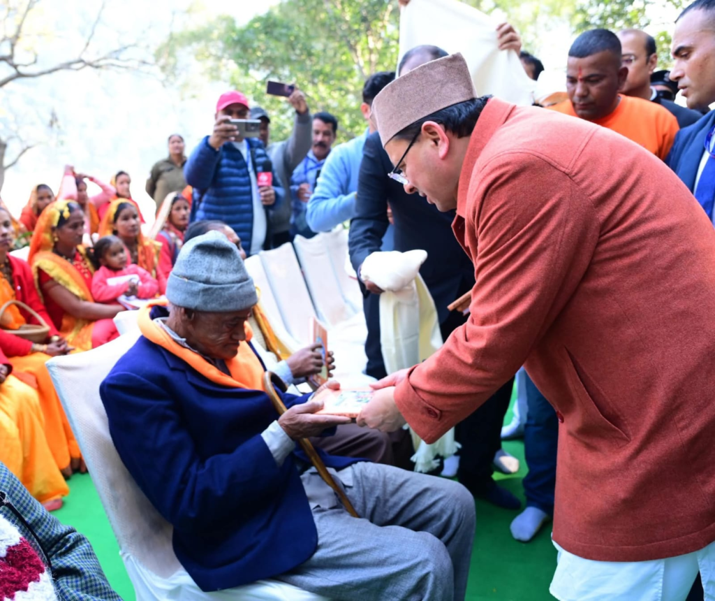 मुख्यमंत्री धामी ने चंपावत को दी 170 करोड़ की सौगात: माता रणकोची मंदिर में जनसंवाद, 20 परियोजनाओं का लोकार्पण-शिलान्यास और 7 बड़ी घोषणाएं