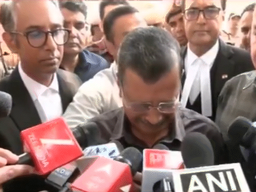 Arvind Kejriwal Delhi Liquor Policy Case : दिल्ली शराब नीति केस में अरविंद केजरीवाल को बड़ी राहत, बरी होने के बाद भावुक हुए अरविंद केजरीवाल