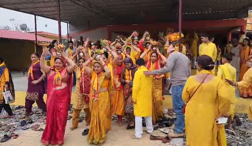 Organization of a Grand Kalash Yatra 2026 : विकास नगर के बरोटीवाला में निकली भव्य कलश यात्रा, महिलाओं ने सिर पर रखा कलश | विलेज गार्डन में शुरू हुई श्रीमद् भागवत कथा