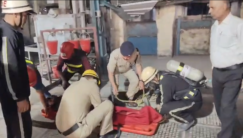 Mock Drill at the Glass Factory : ऋषिकेश में हिंदुस्तान ग्लास फैक्ट्री में मॉक ड्रिल का आयोजन | फायर ब्रिगेड ने 15 मिनट में काबू पाई आग, कर्मचारियों को दिया प्रशिक्षण