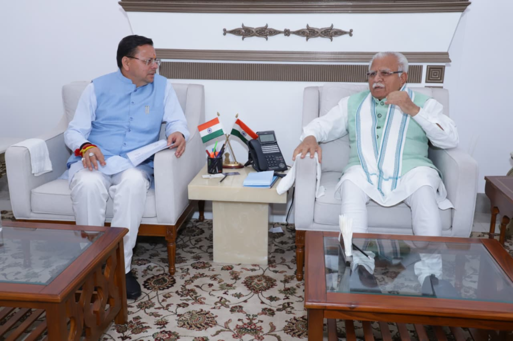 CM धामी ने केंद्रीय मंत्री मनोहर लाल खट्टर से की मुलाकात | हरिद्वार कुंभ-2027 के लिए ₹325 करोड़ मांगे, RRTS और मेट्रो विस्तार का प्रस्ताव