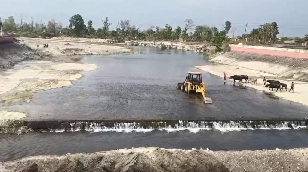 Animal smuggling on the India-Nepal border भारत-नेपाल सीमा पर पशु तस्करी का काला खेल! बनबसा में तस्कर बेखौफ, SSB और पुलिस पर सवाल | SP चंपावत का सख्त रुख