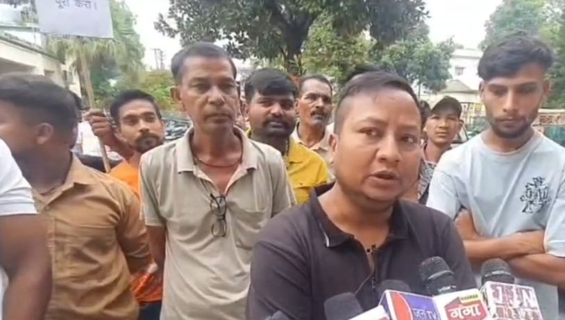 Sanitation workers protest in Ramnagar : रामनगर में सफाई कर्मचारियों का प्रदर्शन, आठ सूत्रीय मांगों को लेकर सरकार के खिलाफ किया जोरदार प्रदर्शन