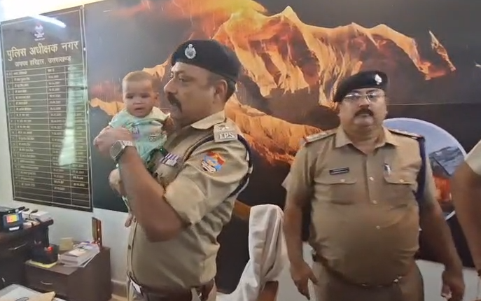 Haridwar police's big success : हरिद्वार पुलिस की बड़ी सफलता: चोरी हुई 4 माह की बच्ची सकुशल बरामद, अपहरण गिरोह का खुलासा