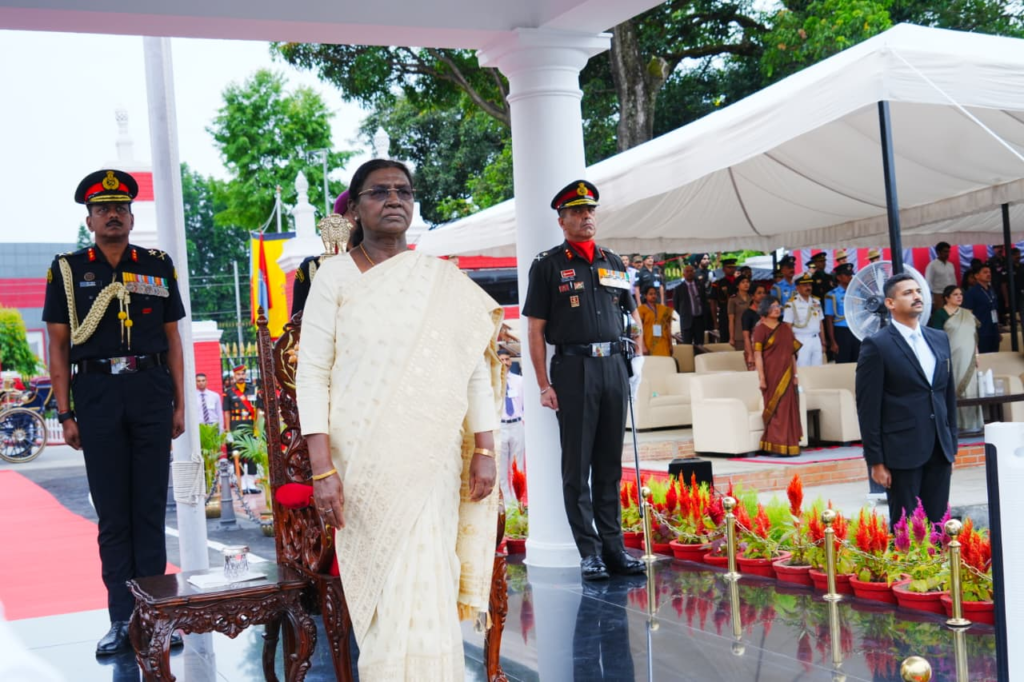 IMA's grand passing out parade in the presence : राष्ट्रपति द्रौपदी मुर्मू की मौजूदगी में आईएमए की भव्य पासिंग आउट परेड सम्पन्न, 515 कैडेट बने सैन्य अधिकारी