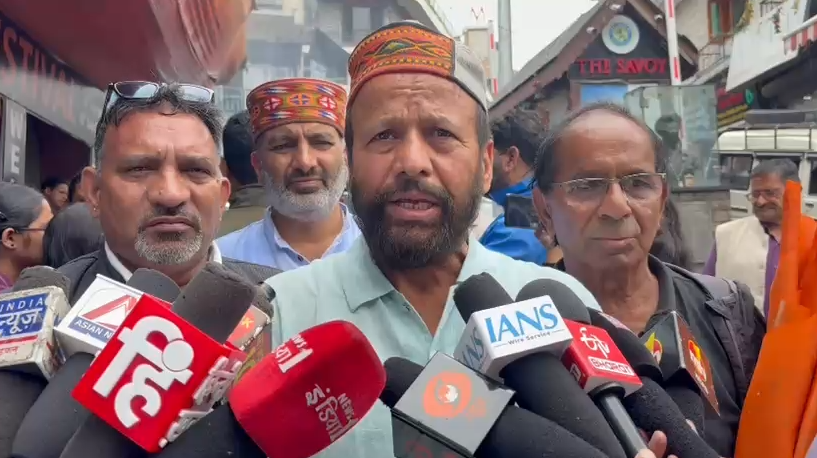 Protest against lathicharge on students at Jantar Mantar : जंतर-मंतर पर छात्रों पर लाठीचार्ज के विरोध में मसूरी में कांग्रेस का प्रदर्शन, केंद्र सरकार का पुतला फूंका