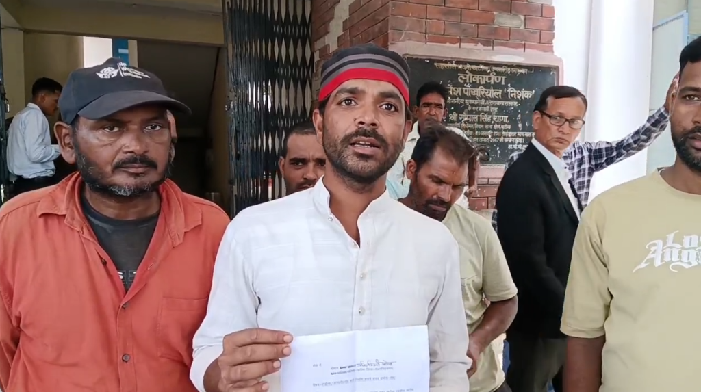 Rain increased the trouble of people in Khatima : खटीमा में बरसात ने बढ़ाई लोगों की परेशानी, जलभराव और कीचड़ से स्कूली बच्चों को भी दिक्कत
