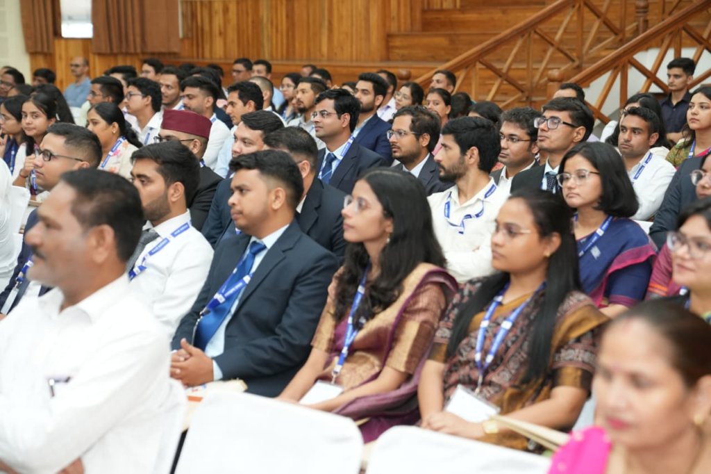 Public service and public trust are the biggest responsibilities : मुख्यमंत्री धामी ने 187 नवचयनित अभ्यर्थियों को सौंपे नियुक्ति पत्र, बोले— जनसेवा और जनता का विश्वास सबसे बड़ी जिम्मेदारी
