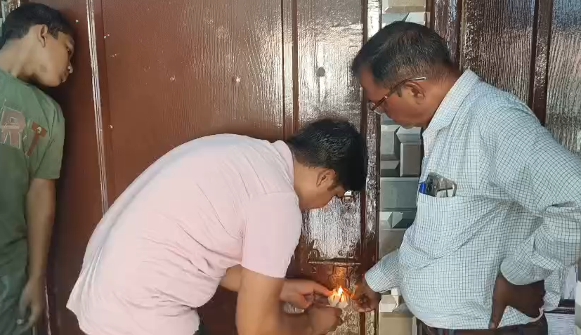 मदरसा बोर्ड खत्म होने के बाद कार्रवाई तेज, मंगलौर में दो मदरसे और एक स्कूल सीज