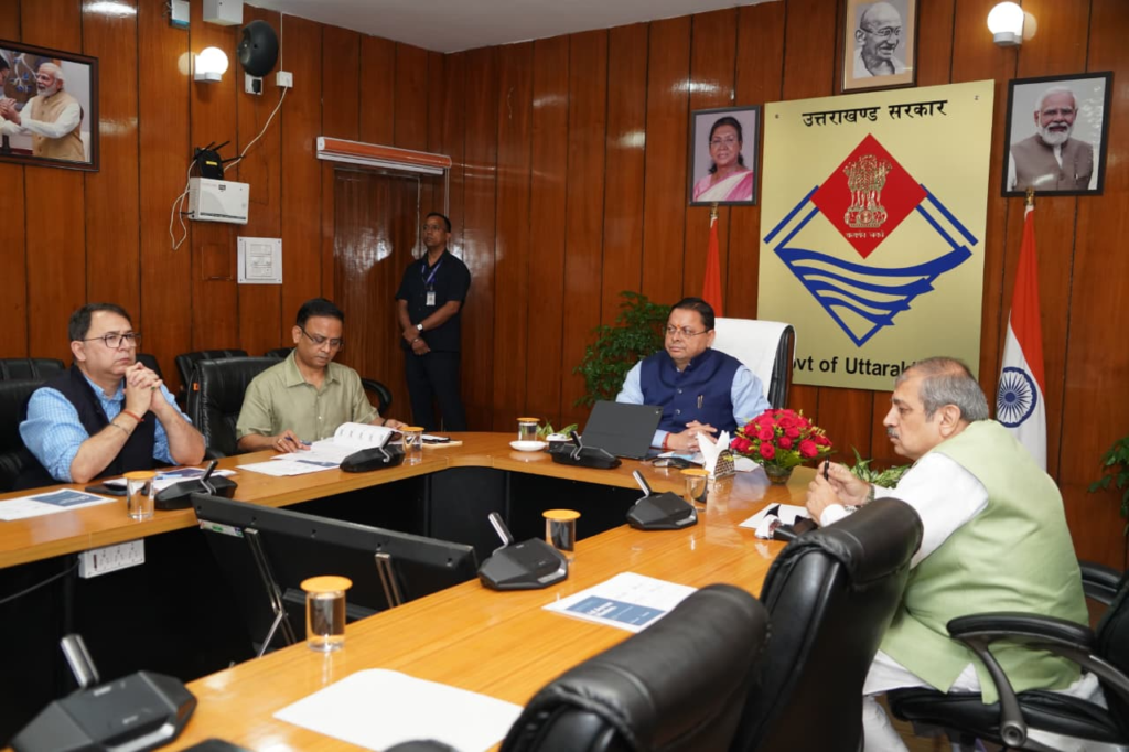 Chief Minister Dhami reviewed the Jal Jeevan Mission : जल जीवन मिशन की मुख्यमंत्री धामी ने की समीक्षा, समयसीमा में अधूरे कार्य पूरे करने के निर्देश