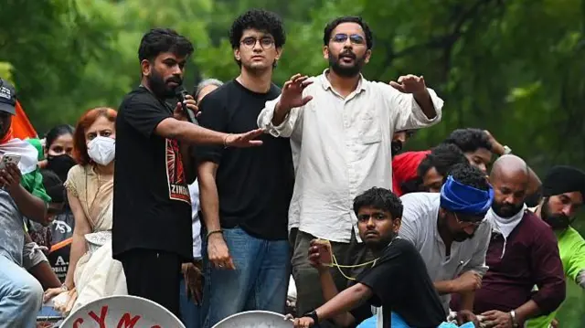 CJP तिरंगा मार्च से पहले अभिजीत दीपके को दिल्ली पुलिस का नोटिस, कनॉट प्लेस में प्रदर्शन को लेकर बढ़ा तनाव