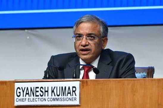 CEC ज्ञानेश कुमार को सुप्रीम कोर्ट से फिलहाल राहत, निलंबन की मांग पर अंतरिम आदेश से इनकार